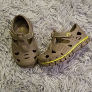 Toddler boys shoes